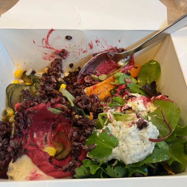 photo of Genius Central Singapore Happiness Bowl shared by @mparramon on  02 Mar 2023 - review