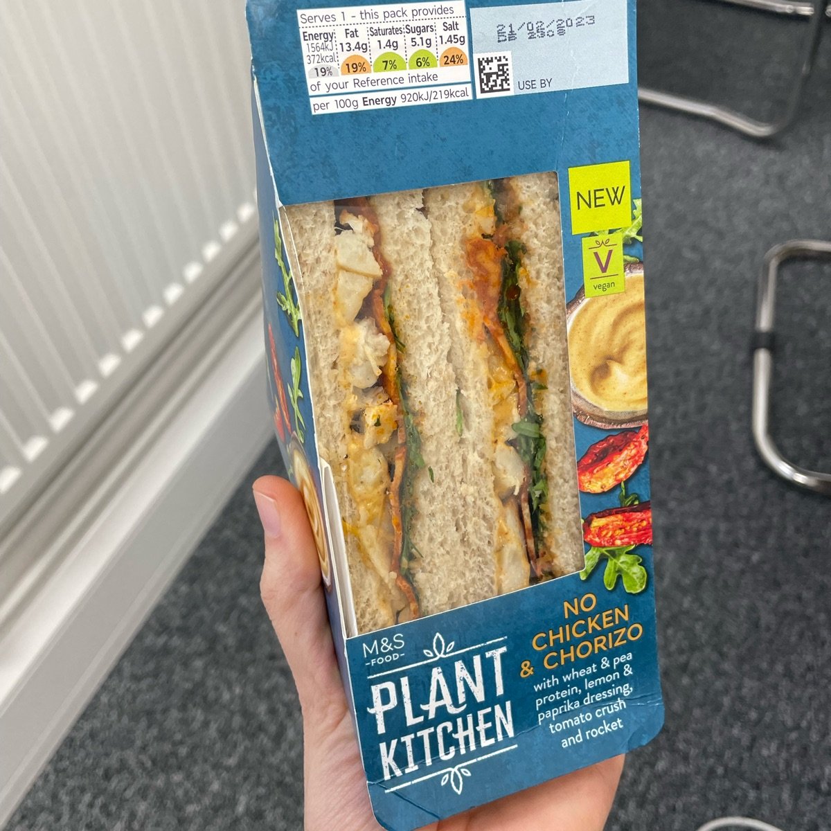 Plant Kitchen (M&S) No Chicken & Chorizo Sandwich Reviews abillion