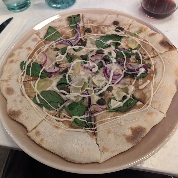 photo of Stem & Glory Broadgate Circle Spinach & Artichoke Pizza shared by @mattyoladipo on  15 Mar 2023 - review