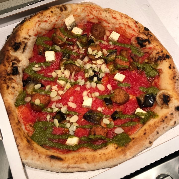photo of L'Antico Sapore pizza veganuary shared by @irede on  31 Mar 2023 - review
