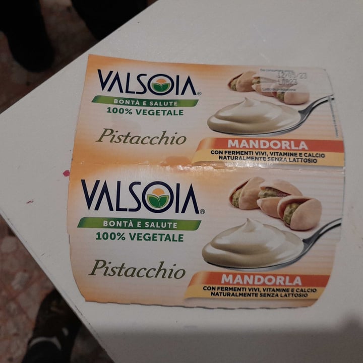 photo of Valsoia yogurt pistacchio shared by @valery10 on  21 May 2023 - review