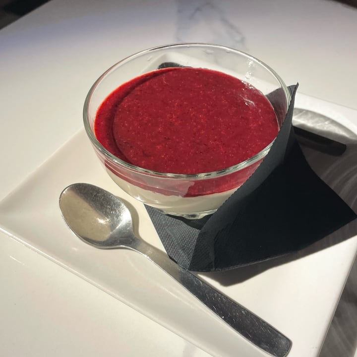 photo of Choose Ristorante Naturale Panna Cotta shared by @sara18 on  08 Jun 2023 - review