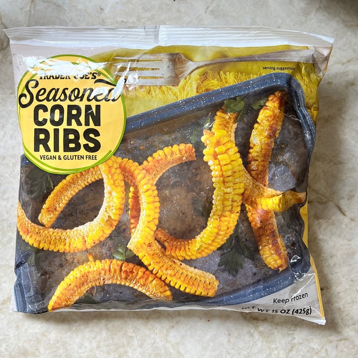 photo of Trader Joe's Seasoned Corn Ribs shared by @anabanana1 on  19 Apr 2023 - review