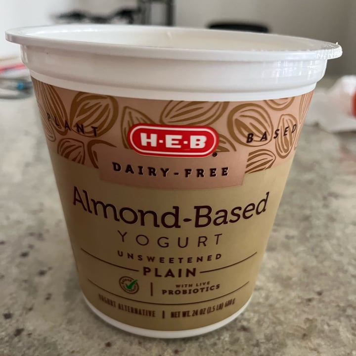 photo of HEB yogurt almond-based unsweetened shared by @tjb257 on  14 Mar 2023 - review