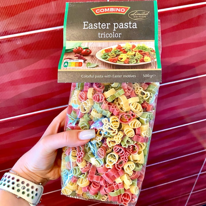 photo of Combino Easter pasta tricolore shared by @itsanavi on  10 Apr 2023 - review