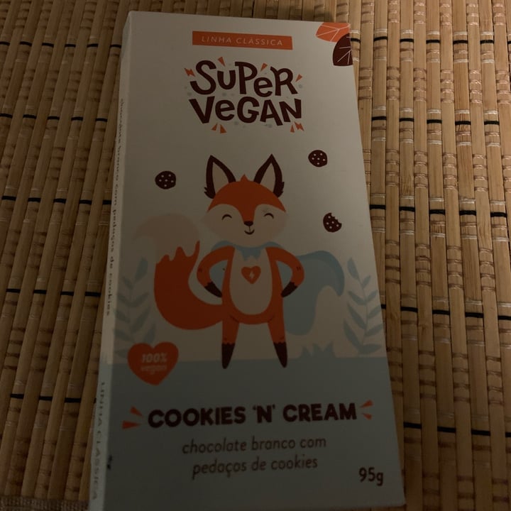 photo of Super Vegan Barra de Chocolate - Cookies 'N' Cream 95g shared by @deborahdevi on  03 Mar 2023 - review