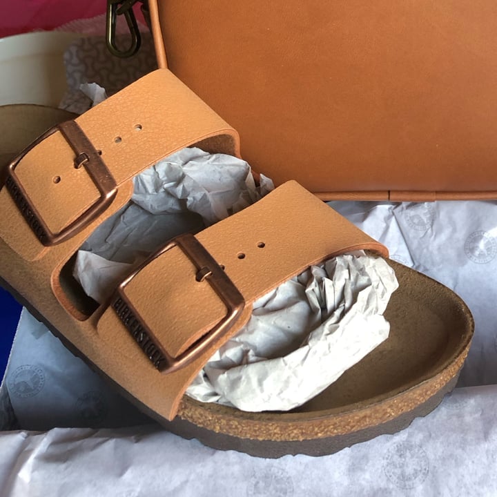 photo of Birkenstock Arizona Vegan shared by @soniapesa on  09 Mar 2023 - review