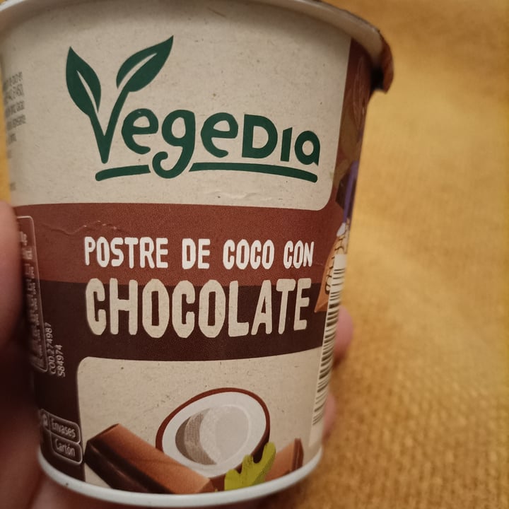 photo of Vegedia Postre De Coco Con Chocolate shared by @gernika on  01 May 2023 - review