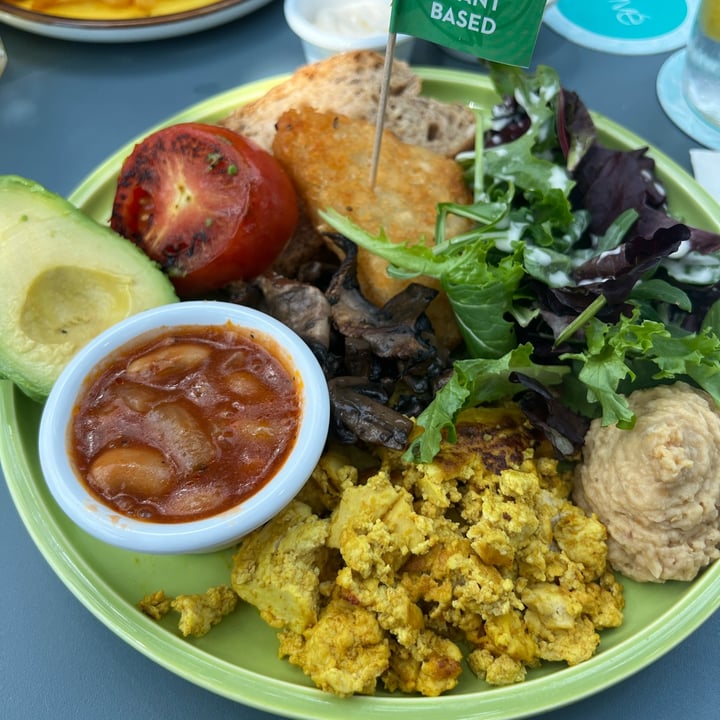 photo of Privé Jewel Changi Airport Plant Power Breakfast shared by @nosaltypopcorn on  04 Jan 2023 - review
