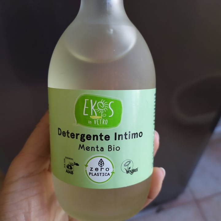photo of Ekos personal care Detergente Intimo Menta Bio shared by @marinabonincontro on  05 Mar 2023 - review