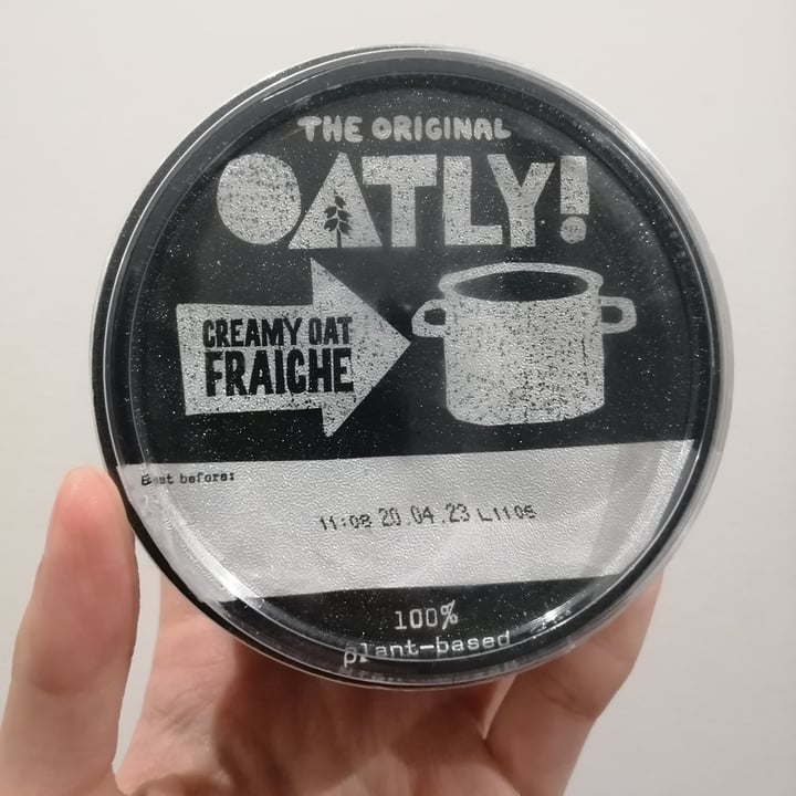 photo of Oatly Creamy Oat Fraiche shared by @bradipina on  27 Jan 2023 - review