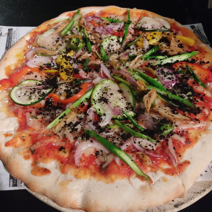 photo of Wild Food Pizza mediterránea shared by @vegetabelle on  04 Feb 2023 - review