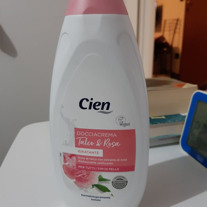 photo of Cien Docciacrema Talco E Rosa shared by @silviaghibs on  21 Feb 2023 - review