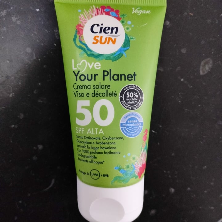 photo of Cien sun Crema solar love your planet shared by @bloodymaryai on  17 Jun 2023 - review