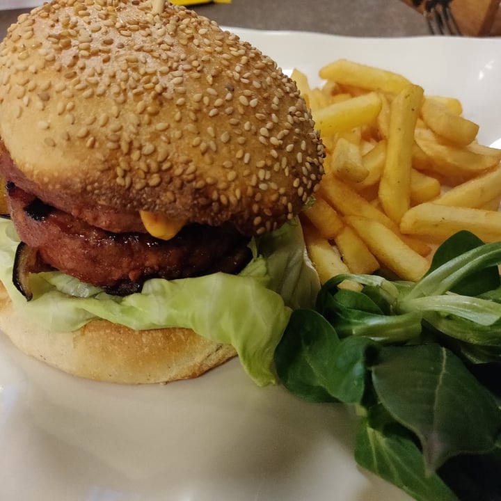 photo of Ristorante Sanmauro Future Burger shared by @melissa30 on  01 Apr 2023 - review