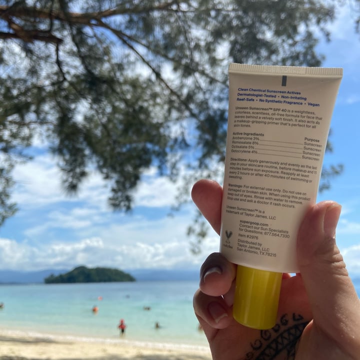 photo of Supergoop! Unseen Sunscreen SPF 40 shared by @dafnelately on  07 Feb 2023 - review