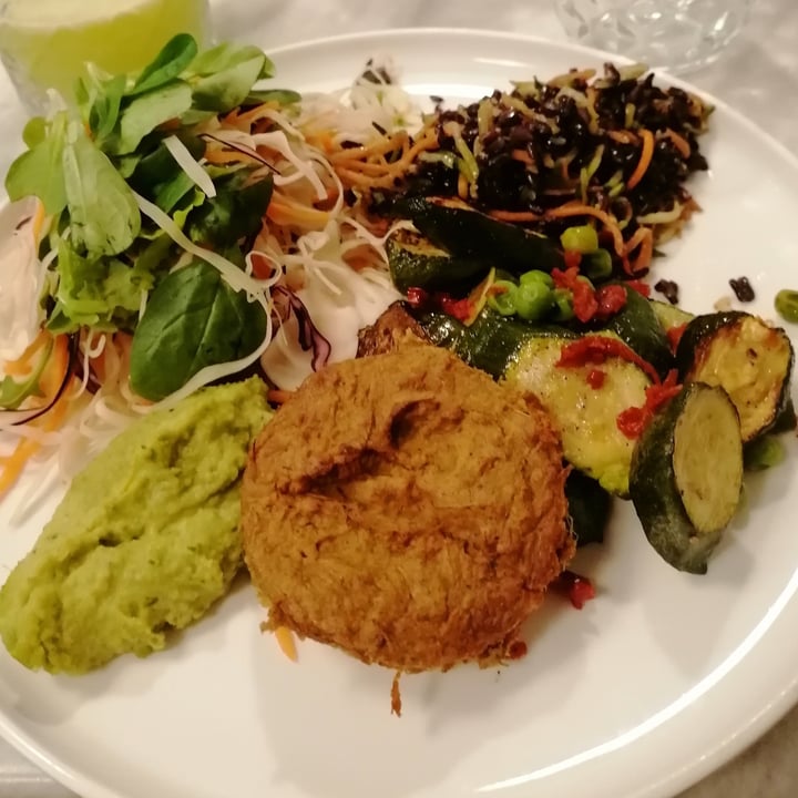 photo of Botanica Lab Cucina Buddha bowl shared by @asiagaleotti on  14 May 2023 - review