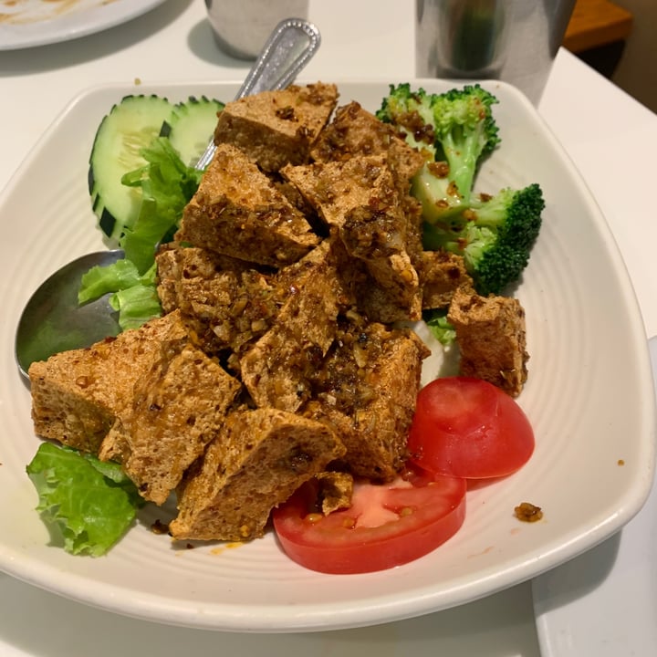 photo of Golden Era Lemonsgrass Tofu shared by @kittyjones on  16 Jul 2023 - review