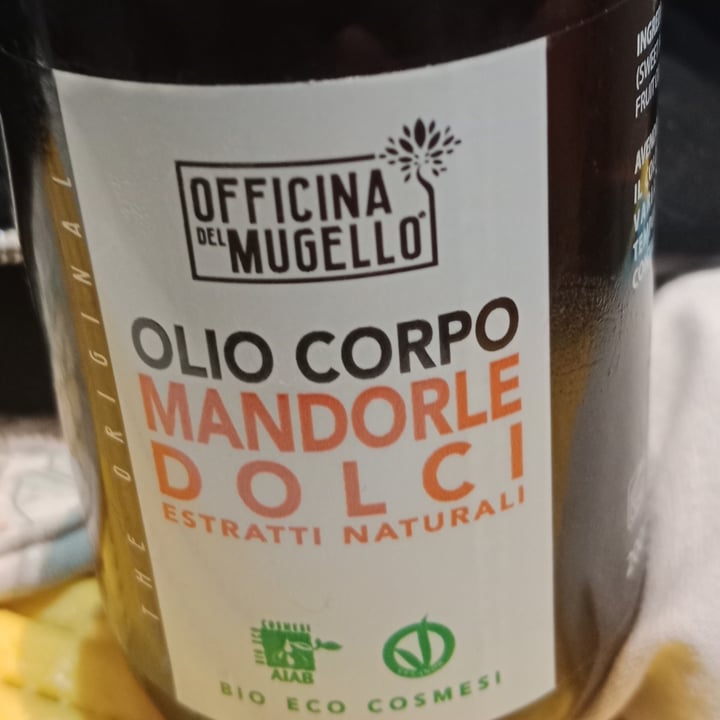 photo of Officina del Mugello olio di Mandorle Dolci shared by @lauragiovani on  09 May 2023 - review