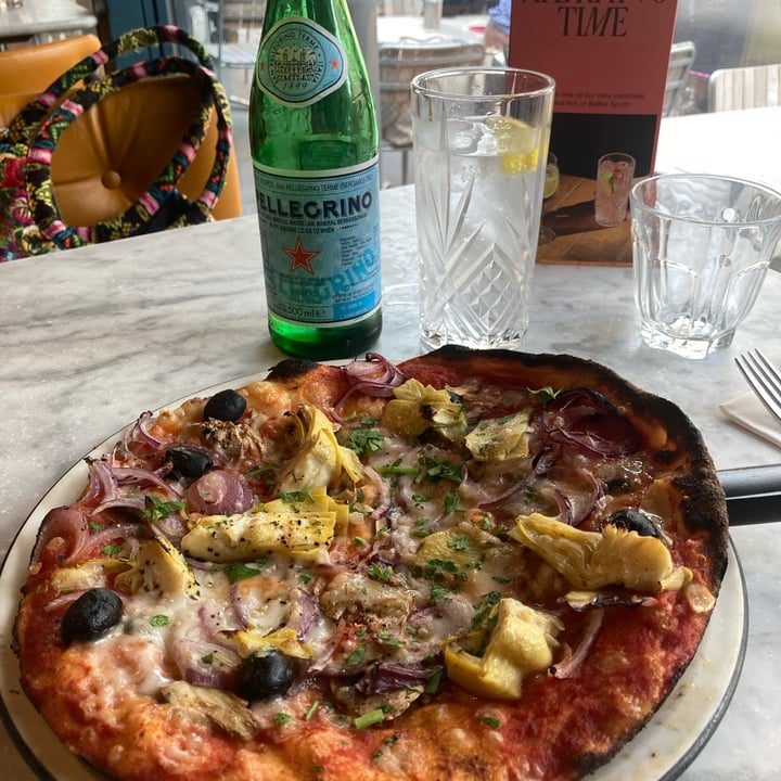 photo of Pizza Express Vegan Giardiniera shared by @traceyk on  08 Aug 2023 - review