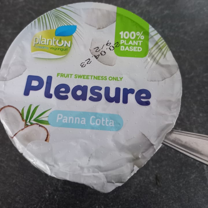 photo of magda plant-based Panna Cotta shared by @paolaf on  18 Apr 2023 - review