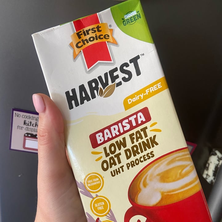 photo of First Choice Harvest - Barista Low Fat Oat Drink shared by @tazzl16 on  03 Apr 2023 - review