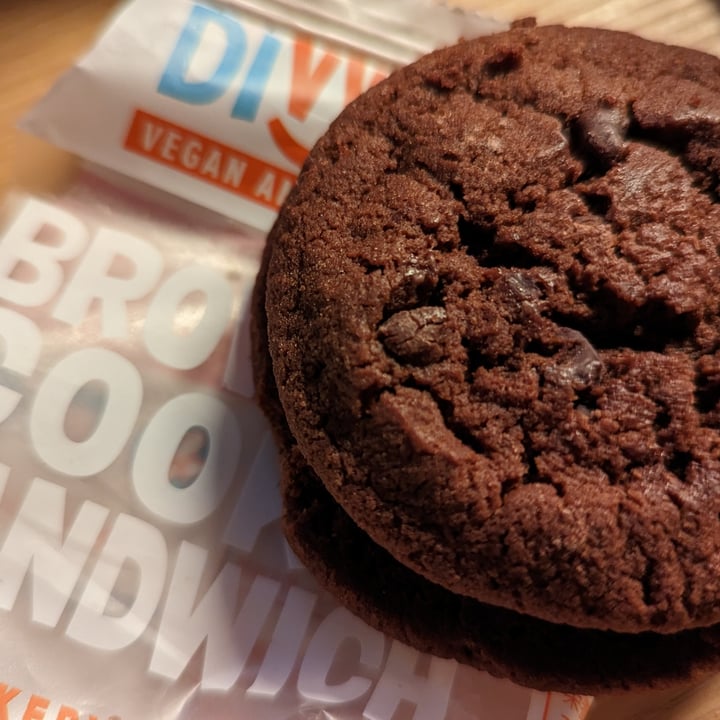 photo of Divvies Brownie Cookie Sandwiches shared by @ebnak on  29 Jan 2023 - review