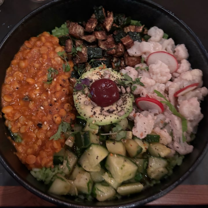 photo of Santos Wieden I Mexican Grill & Bar Vegan Burrito Bowl shared by @wildeblicke on  05 Aug 2023 - review