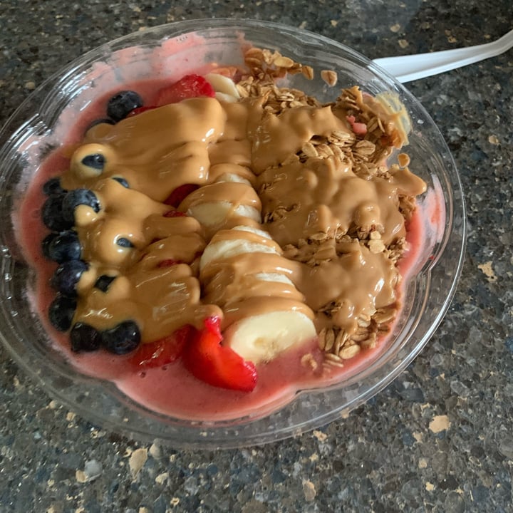 photo of Jem's Garden and Dairy Barn Austin’s PB Smoothie Bowl shared by @dexter9 on  21 Jul 2023 - review