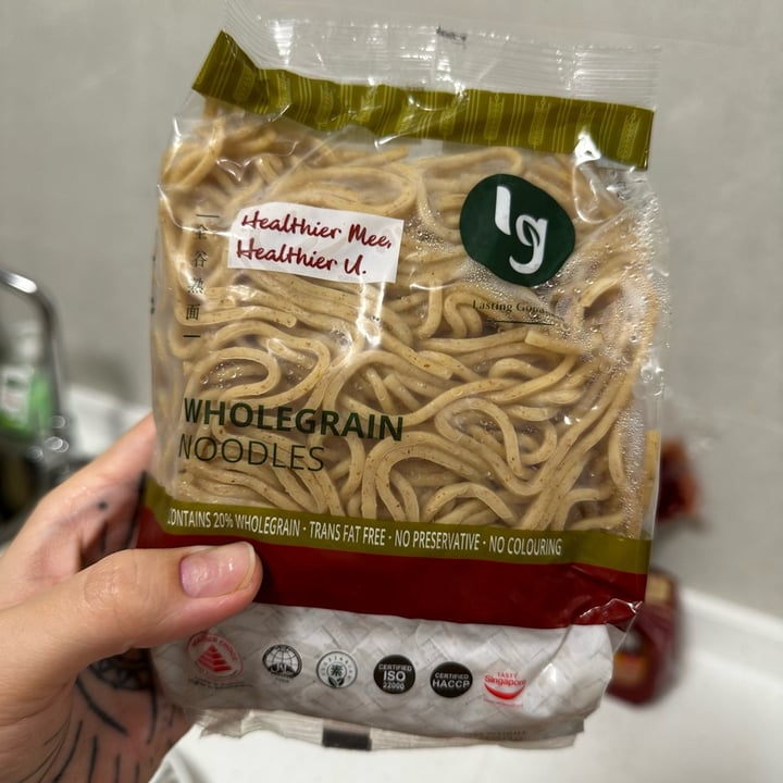 photo of Leong Guan Food Manufacturer Wholegrain noodles shared by @dafnelately on  18 Apr 2023 - review