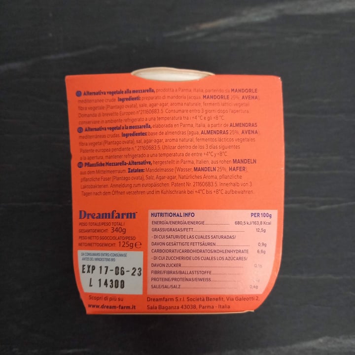 photo of Dream Farm Alternativa vegetale alla mozzarella shared by @ely92 on  02 Jun 2023 - review
