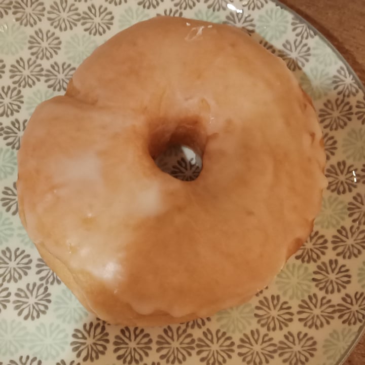 photo of VegAmazing Doughnuts Donut clásico shared by @fran-veast on  16 Mar 2023 - review