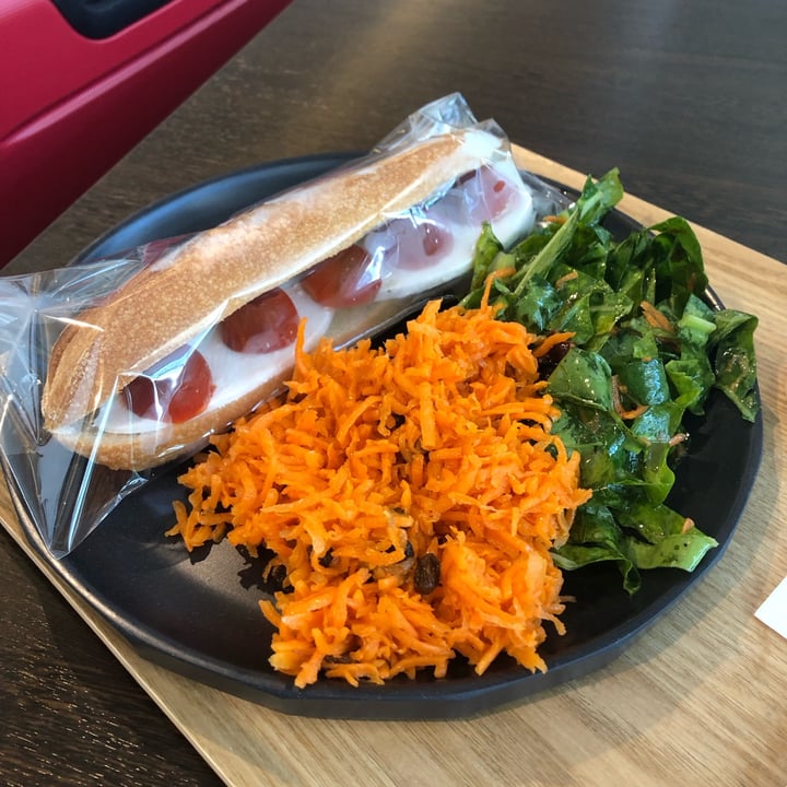 photo of HealthyTOKYO Cafe & Shop Sandwich set shared by @zsuz on  19 Jun 2023 - review