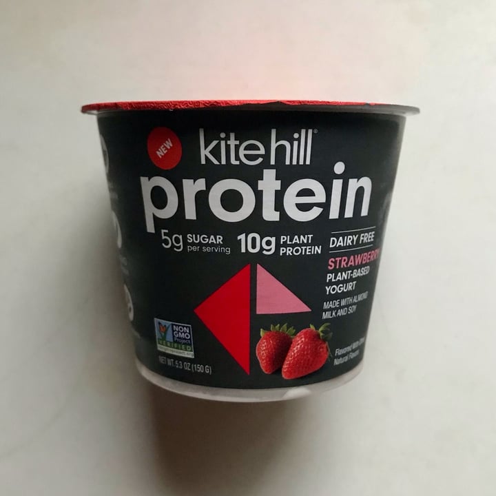photo of Kite Hill Protein yogurt-strawberry shared by @kyu on  18 Jan 2023 - review