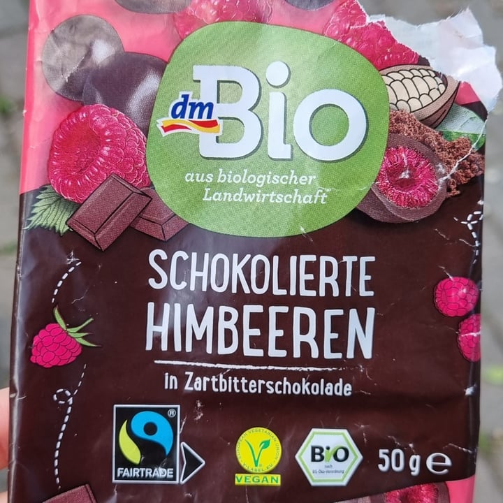 photo of dmBio Schokolierte Himbeeren shared by @edda123 on  18 Apr 2023 - review