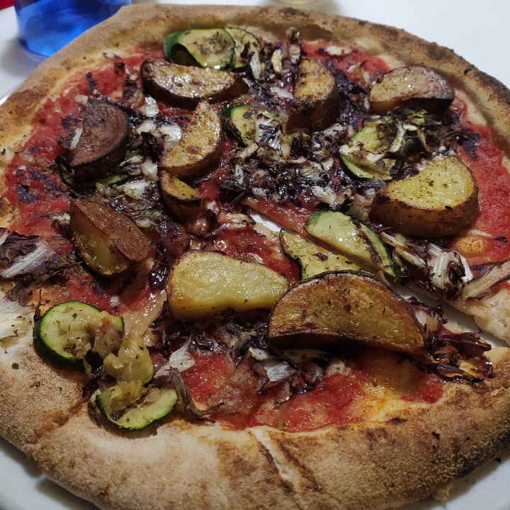photo of Ristorante Pizzeria Lupo De Lupis Pizza Marinara Con Verdure shared by @francepag on  11 Feb 2023 - review