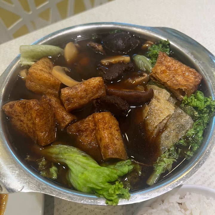 photo of Vegetarian Express Cafe Claypot Bak Kut Teh 砂煲肉骨茶湯 shared by @nosaltypopcorn on  03 Jan 2023 - review