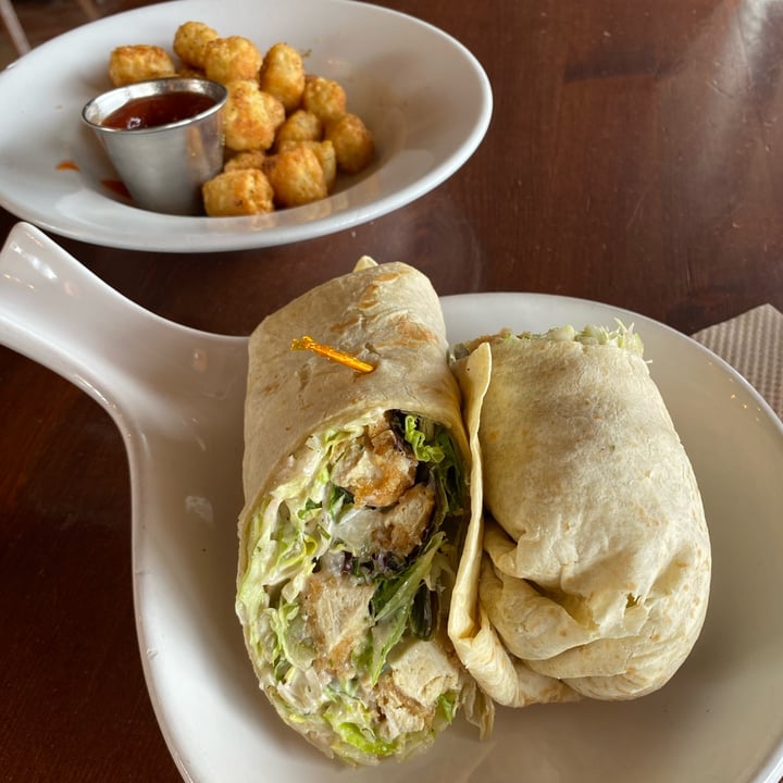photo of Cozy Plum Bistro Chicken Tenders Wrap shared by @bailythompson on  05 Jun 2023 - review