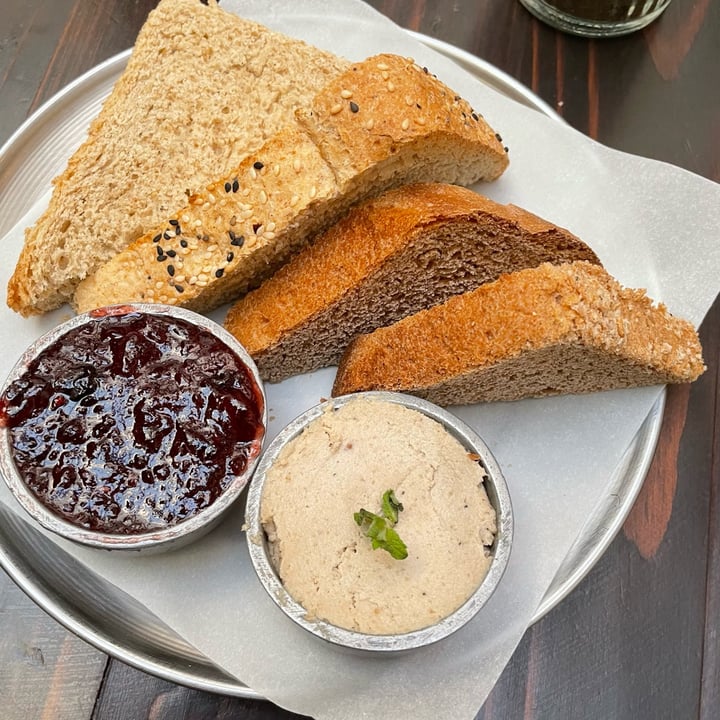 photo of Angéla - Deli & Coffee Tostadas Con Queso De Caju Y Dulce shared by @maryds on  13 Feb 2023 - review