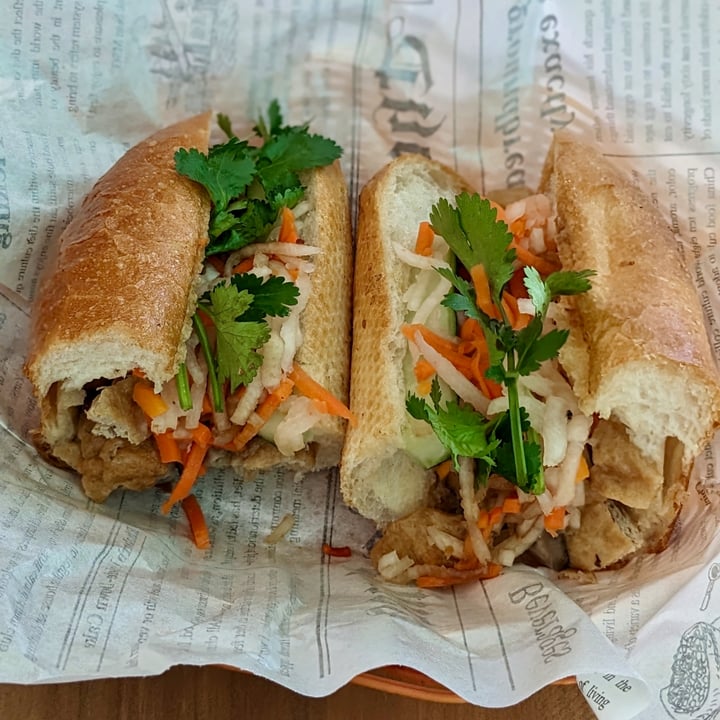 photo of Sandwich Saigon (Vegetarian) Mushroom and Tofu Sandwich shared by @xinru-t on  03 Mar 2023 - review