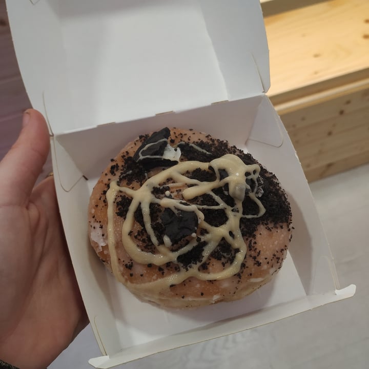 photo of Bungnuts Oreo Donut shared by @its-al-x on  07 Feb 2023 - review