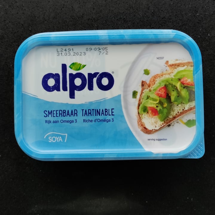 photo of Alpro smeerbaar tartinable shared by @camireds on  22 Jan 2023 - review