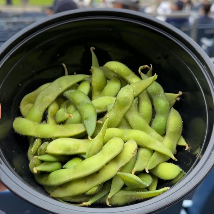 photo of Yankee Stadium Edamame shared by @veganeverythingalex on  25 Apr 2023 - review