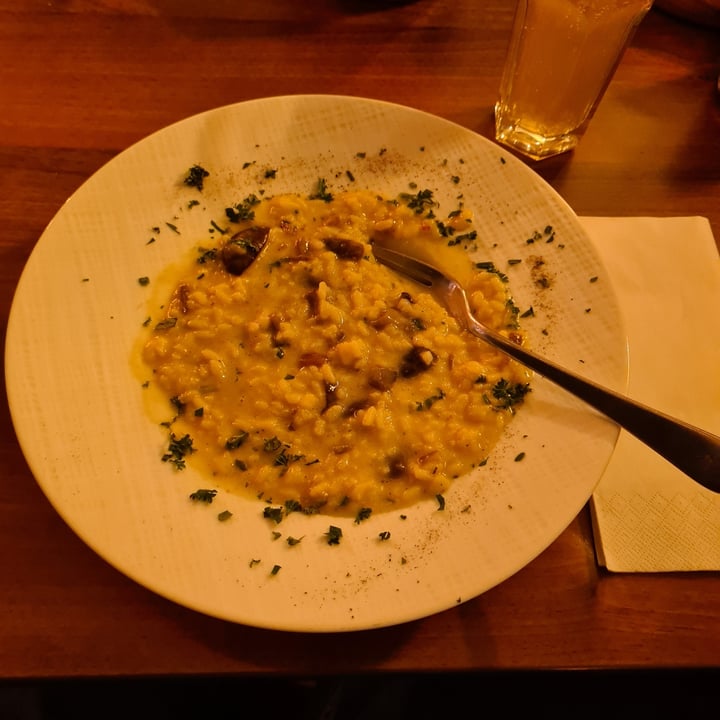 photo of Pronto Tapas Porcini risotto (veganised) shared by @mikejuliette on  03 Feb 2023 - review