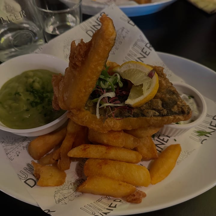 photo of Unity Diner The UD Tofish & Chips shared by @ellawakerell on  10 Jan 2023 - review