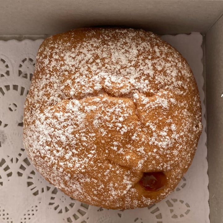 photo of Hulis Donuts Jam Donut shared by @catherinews on  21 Apr 2023 - review
