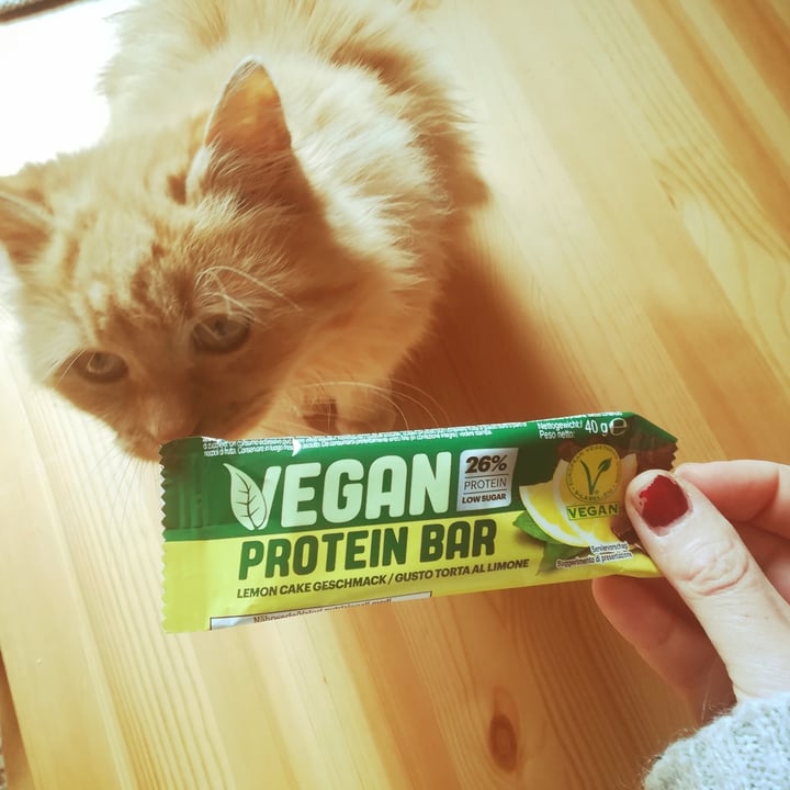 photo of Lidl vegan protein bar gusto torta al limone shared by @violinoviola on  22 Feb 2023 - review