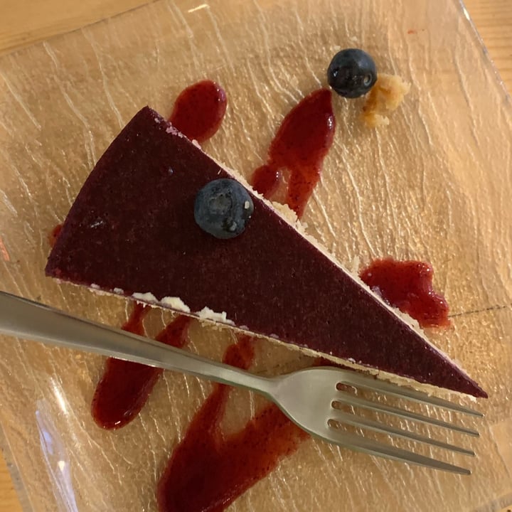 photo of Aromaticus Cheesecake vegan ai frutti di bosco shared by @mirtylicious on  21 Jan 2023 - review