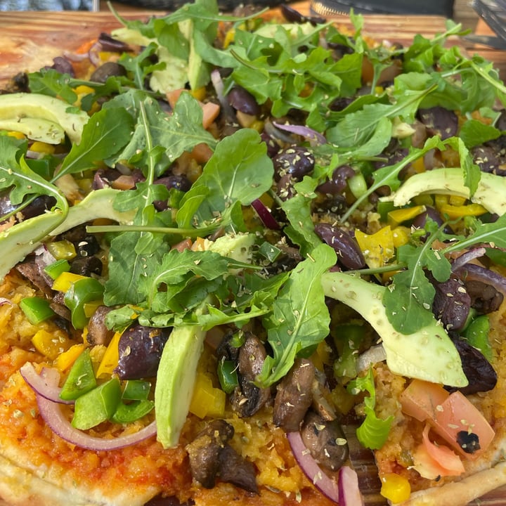 photo of Magoebaskloof Farmstall & Cafe Vegan Pizza shared by @sarahjeggle on  20 Jun 2023 - review