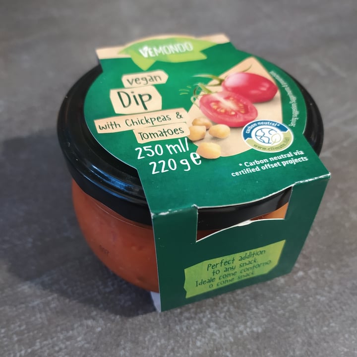 photo of Vemondo Vegan dip with Chickpeas and Tomatoes shared by @luna27 on  10 May 2023 - review
